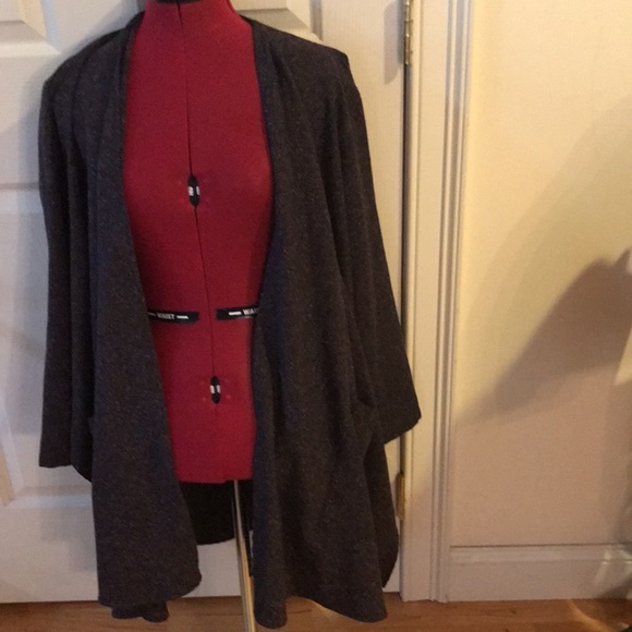 NWT vintage Animale open jacket/ cape with matching beret   One size fits most - Picture 8 of 12